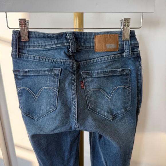 Levi’s Bold Curve Low-Rise Slim/Skinny Jeans – Size 23 - Picture 4 of 9